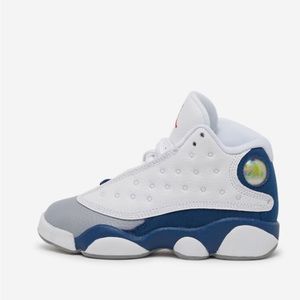 Air Jordan 13 Retro- Preschool size 1Y (US) with pack of laces